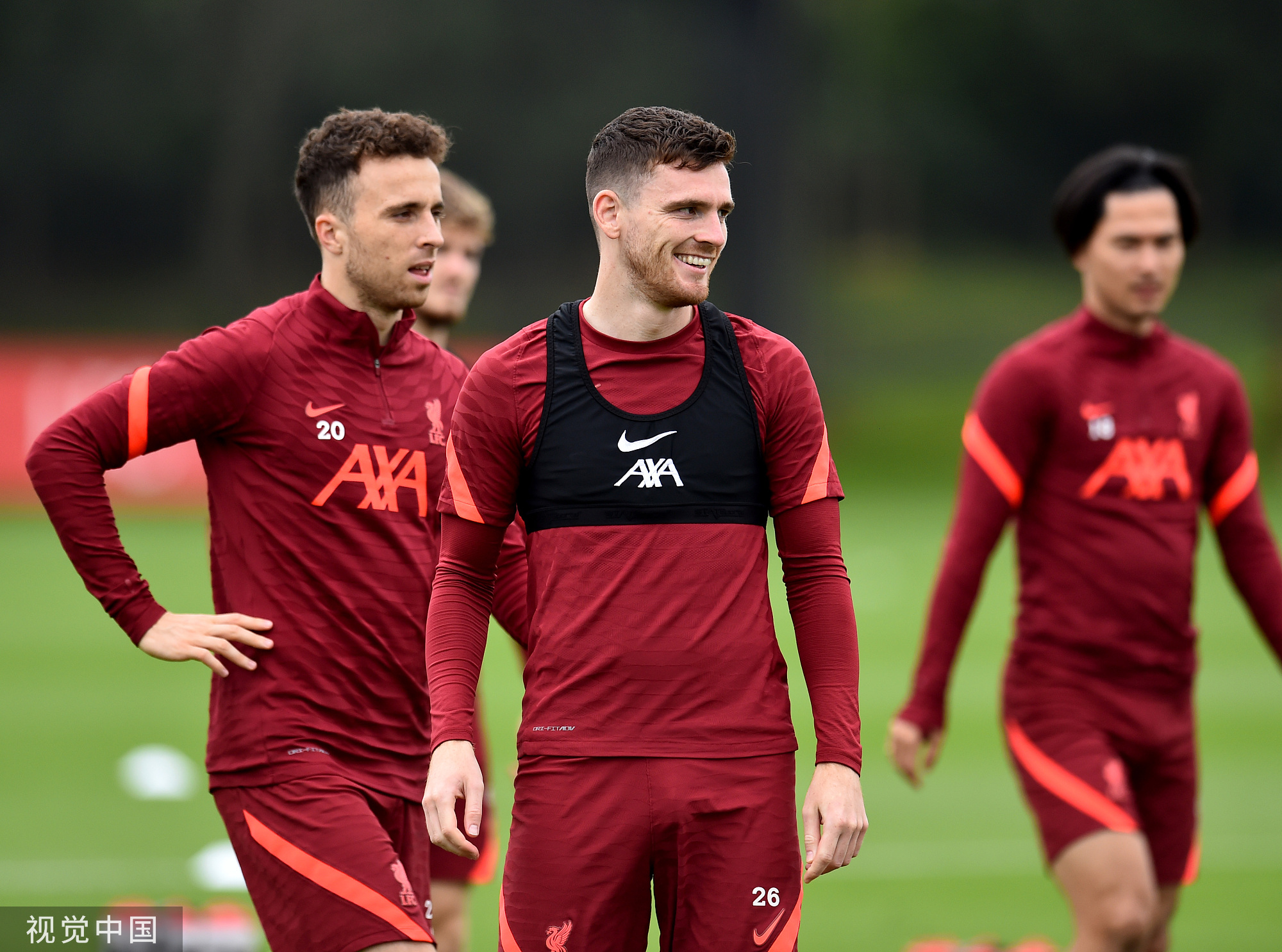 湖人浓眉哥篮下统治力助球队连胜