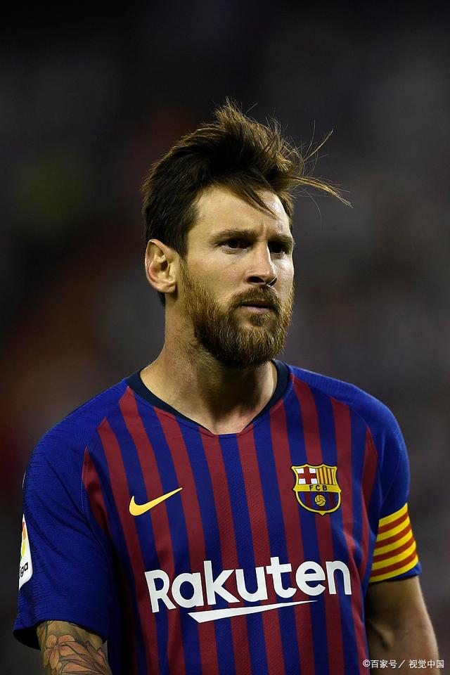 旺仔破门 欧冠切尔西3-0十人巴萨（欧冠：旺仔建功，切尔西3-0完胜十人巴萨）