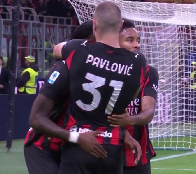 足球英超历史第2000场比赛达成