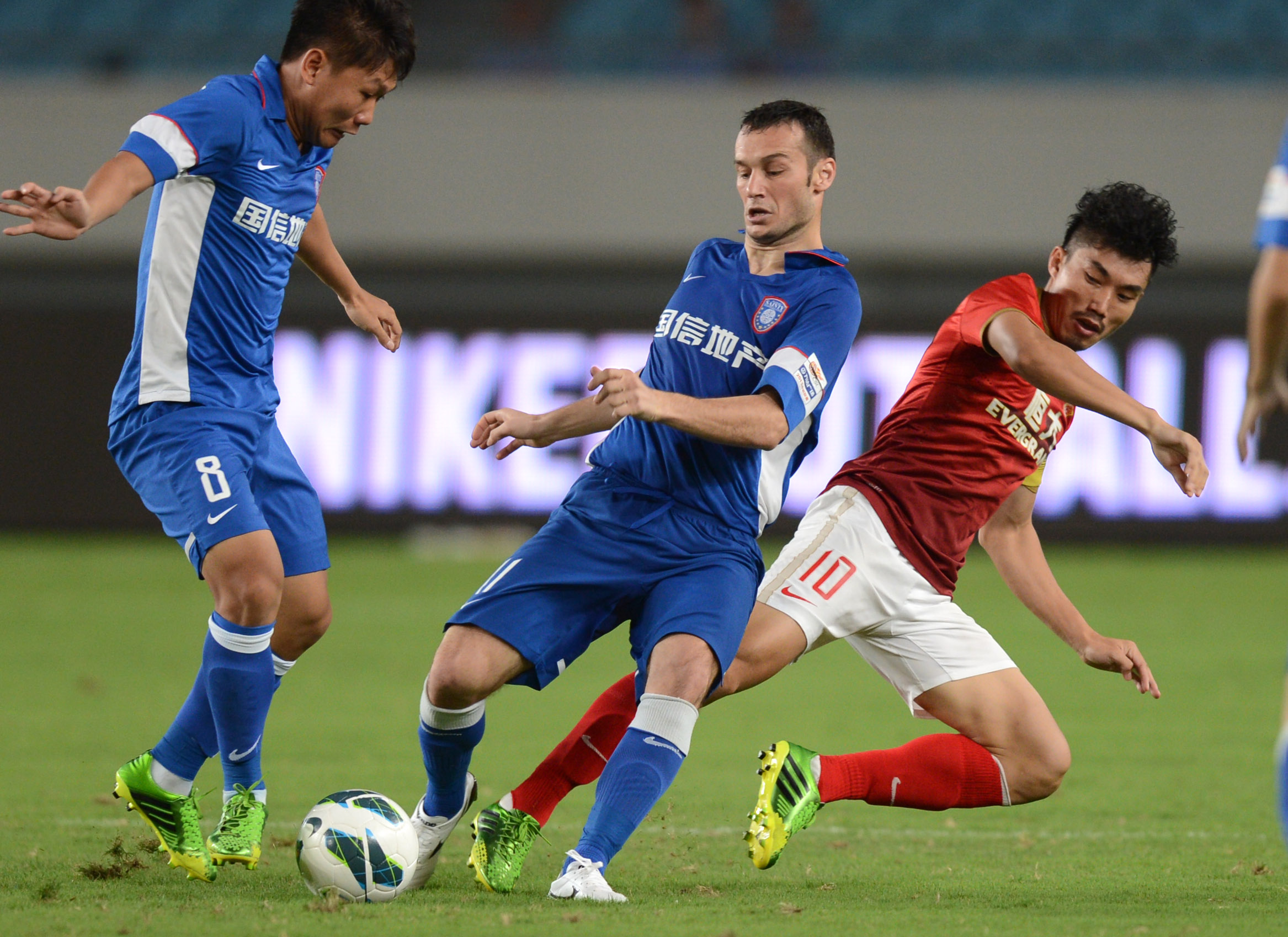 NBA：太阳击败篮网 杜兰特贡献全场最高分