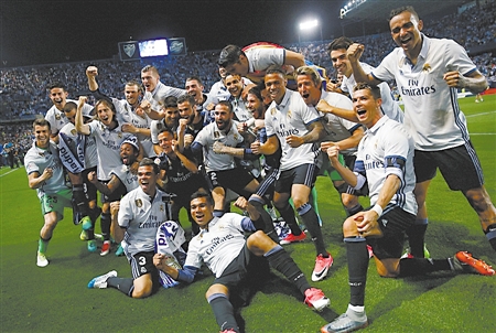 子弹官方：利伯蒂生病缺席今日对阵36人，德弗斯代替其出战