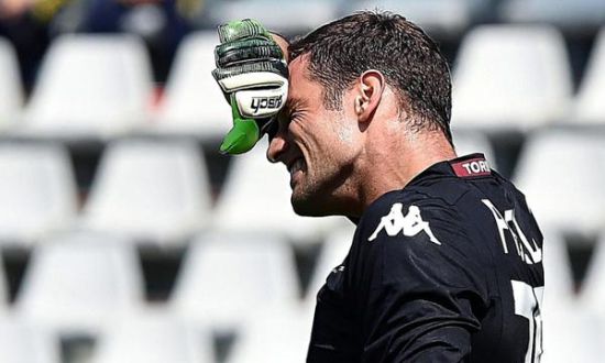 NBA交易市场动态：湖人完成外援引进,