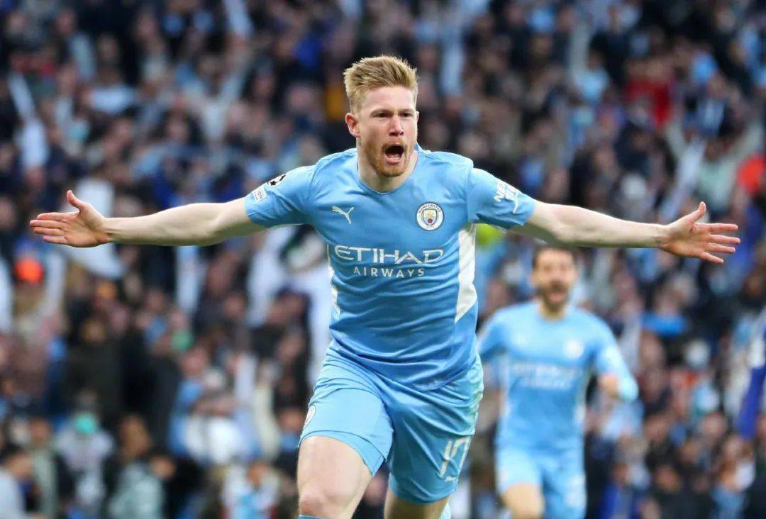 圣保罗官方：奥斯卡已于今日出院，他被确诊为血管迷走性晕厥