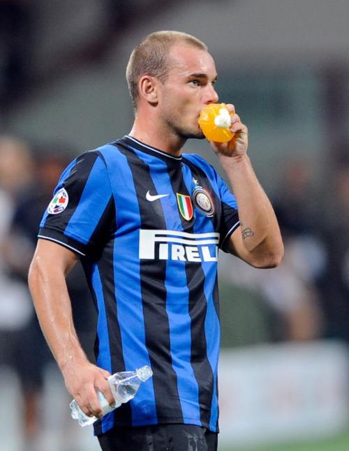 德泽尔比：为什么马赛不能赢得欧冠冠军呢？（德泽尔比：马赛为何无法夺得欧冠？）