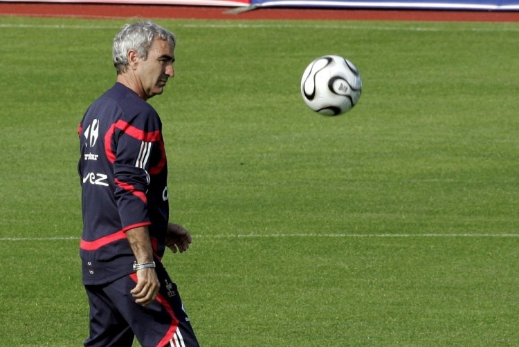 帕雷德斯：我和内马尔经常联系，若他想来博卡我们会等他