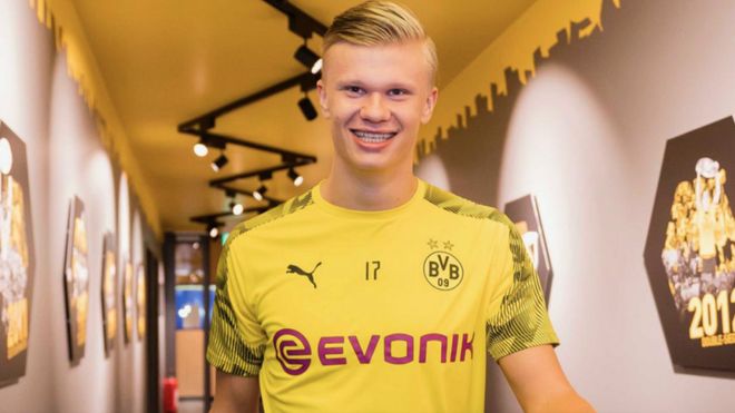 蒯纪闻：没想到这么快拿到第一个冠军，我非常开心