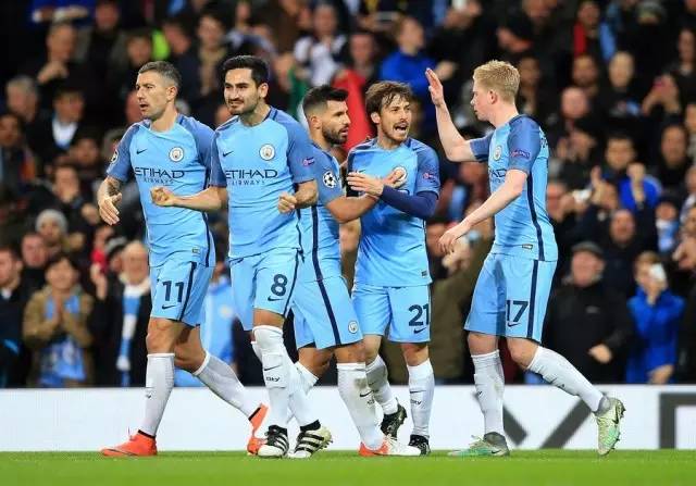 罗伊斯即将重返多特主场，担任欧冠对阵博德闪耀的分析嘉宾（罗伊斯重返多特主场，亮相欧冠博德闪耀之战解说席）