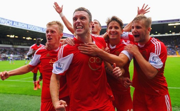 外媒预测匈牙利vs爱尔兰首发：索博领衔！凯尔克兹、泰勒在列（外媒预测匈牙利对阵爱尔兰首发：索博斯洛伊领衔，凯尔克兹与泰勒入选）