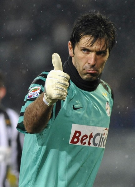 布伦森狂砍35分，命中率超6成，尼克斯晋级将面对魔术