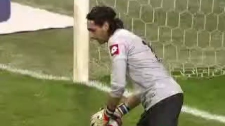 图片报：勒沃库森遭遇多次意外事件，到达曼市时已延误数小时