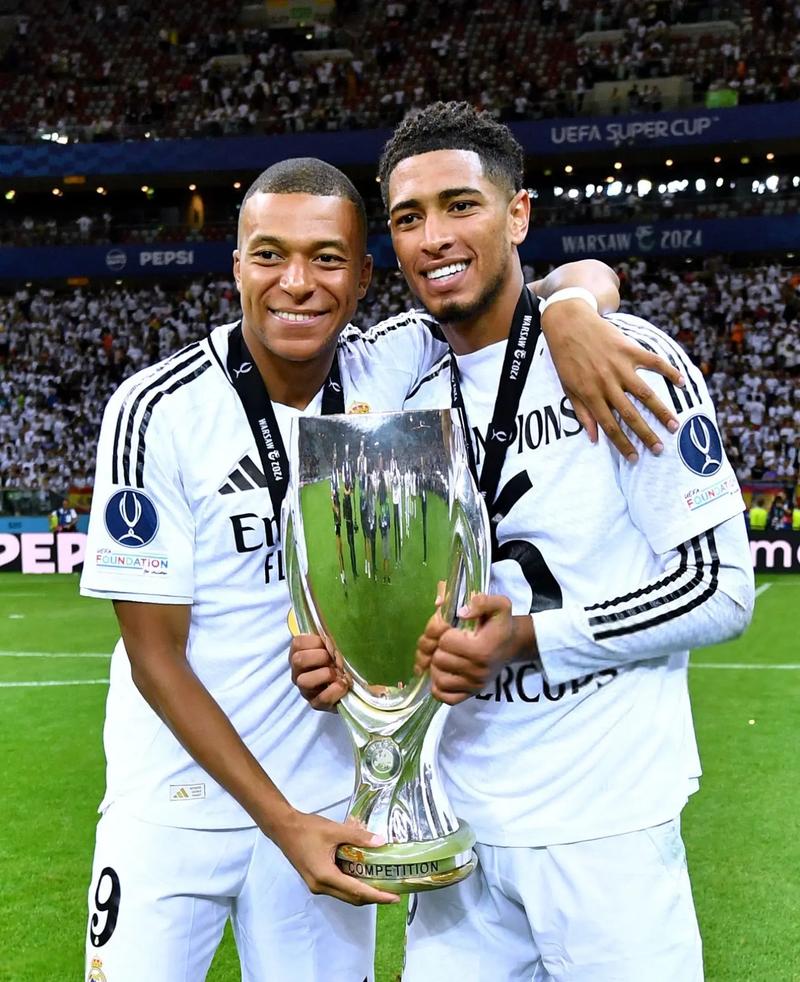 CBA球队战绩分析及焦点对决回顾